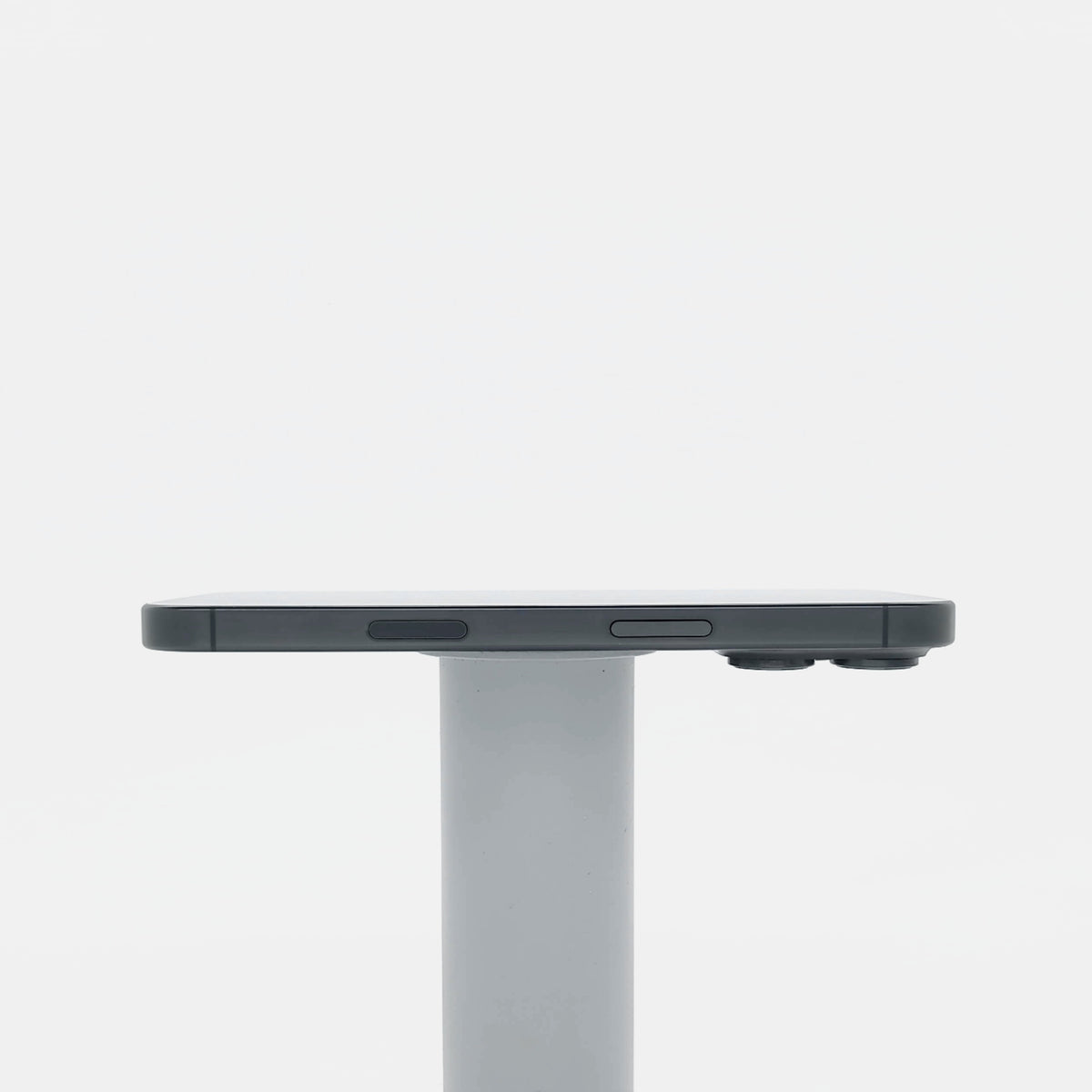95新 Apple iPhone 16 Pro 128G 黑色鈦金屬 中國大陸版