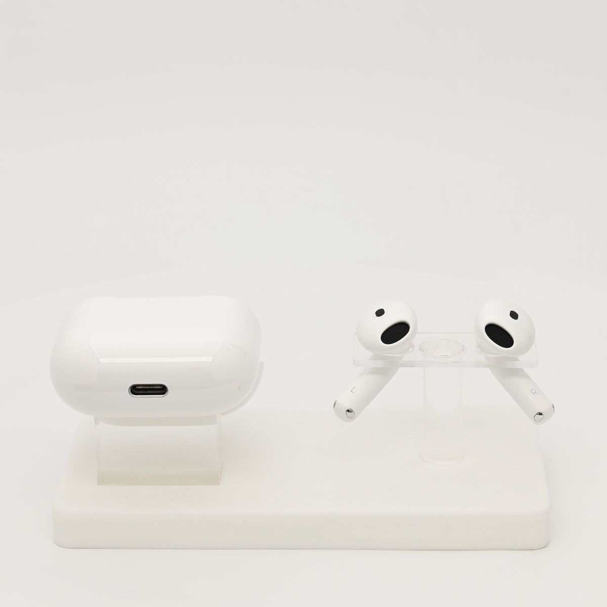 99新 Apple AirPods 4 (不支持主動降噪) 白色