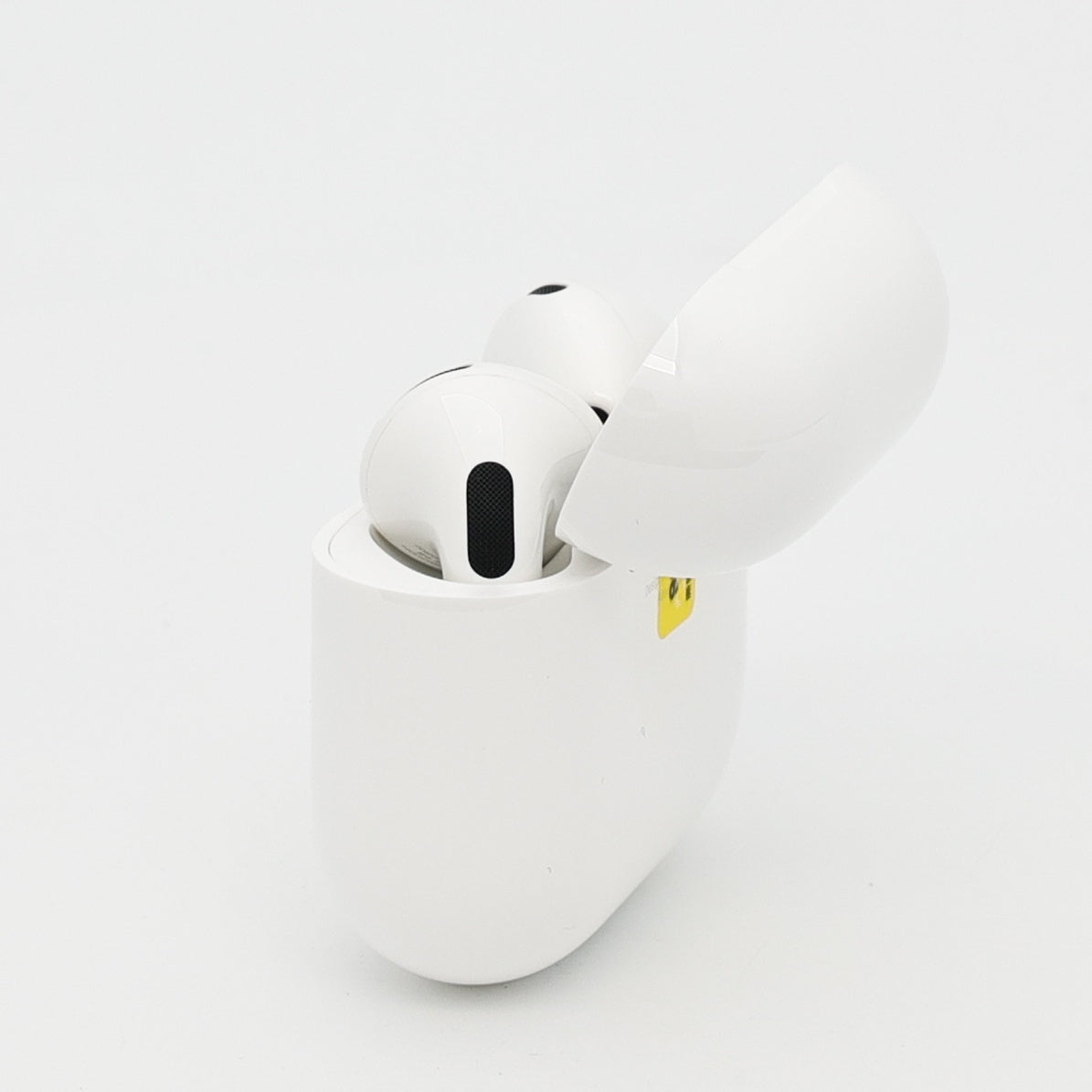 99新 Apple AirPods 4 (不支持主動降噪) 白色