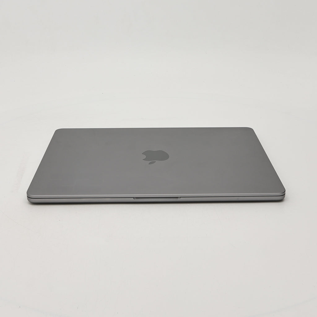 95新 Apple MacBook Air 22年 13寸 M2（8+10核） 8G RAM 512G SSD 深空灰色