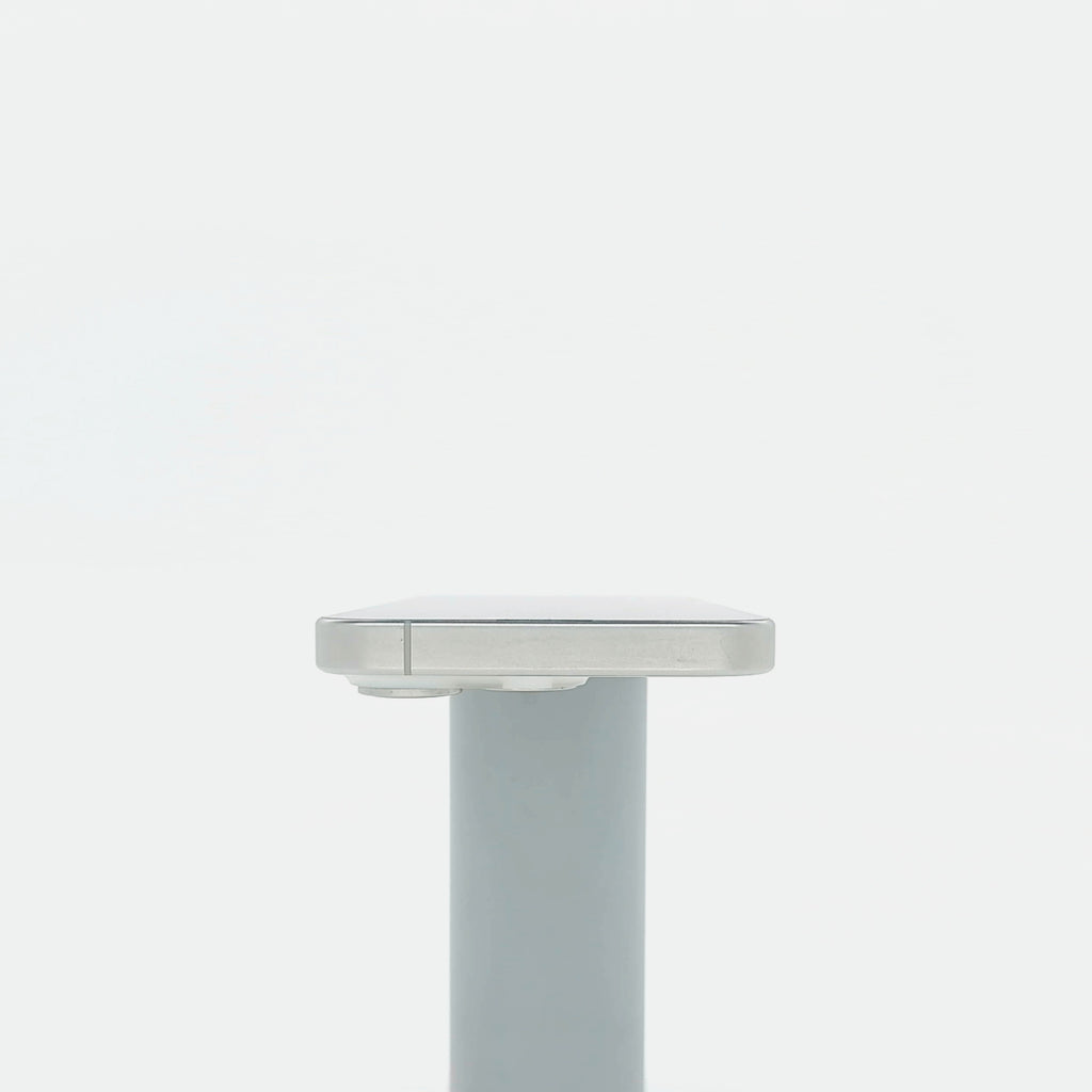 95新 Apple iPhone 15 Pro 256G 白色鈦金屬 中國大陸版