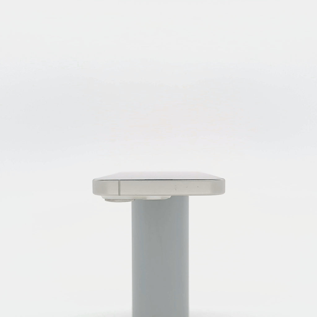 95新 Apple iPhone 15 Pro 256G 白色鈦金屬 中國大陸版
