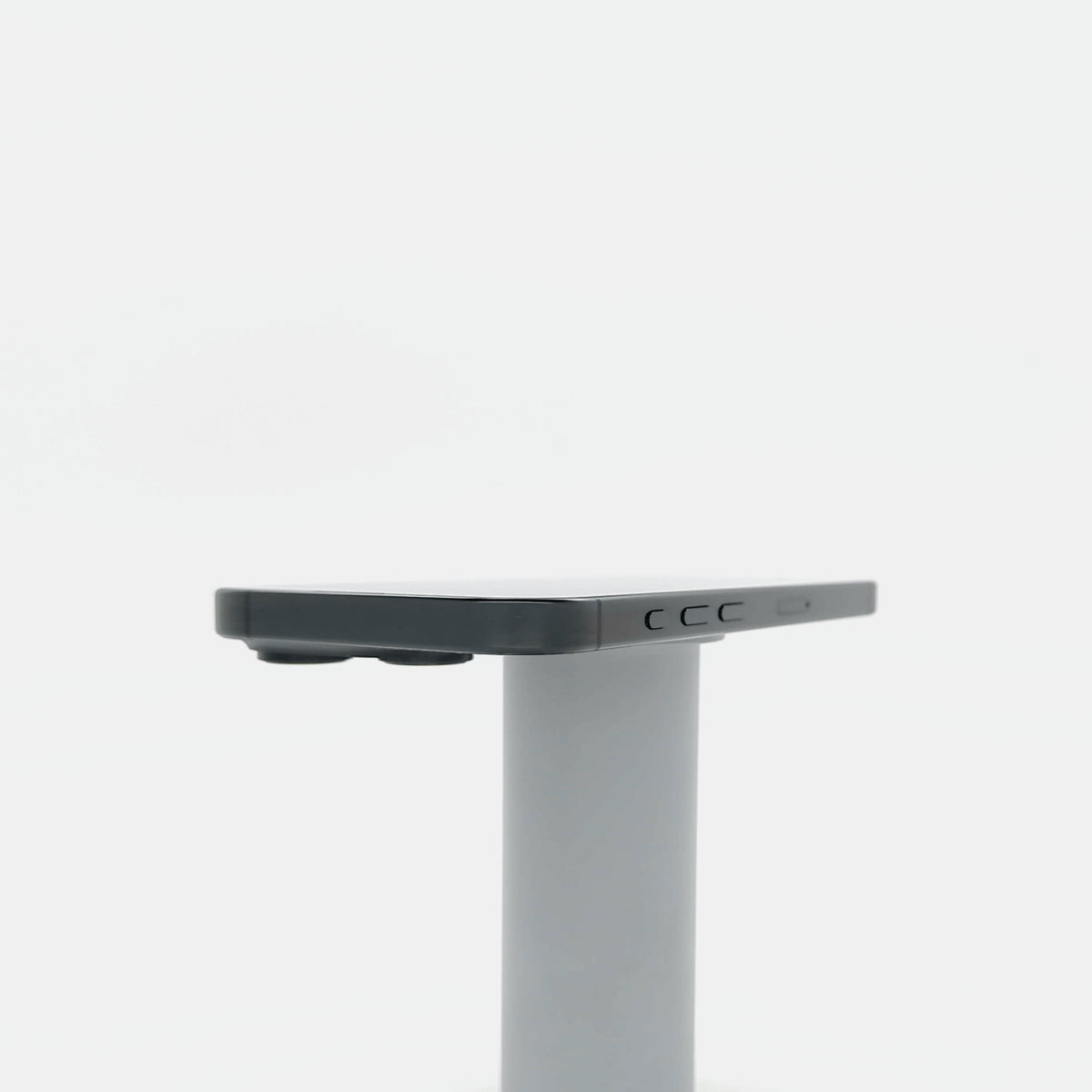 95新 Apple iPhone 16 Pro 128G 黑色鈦金屬 中國大陸版