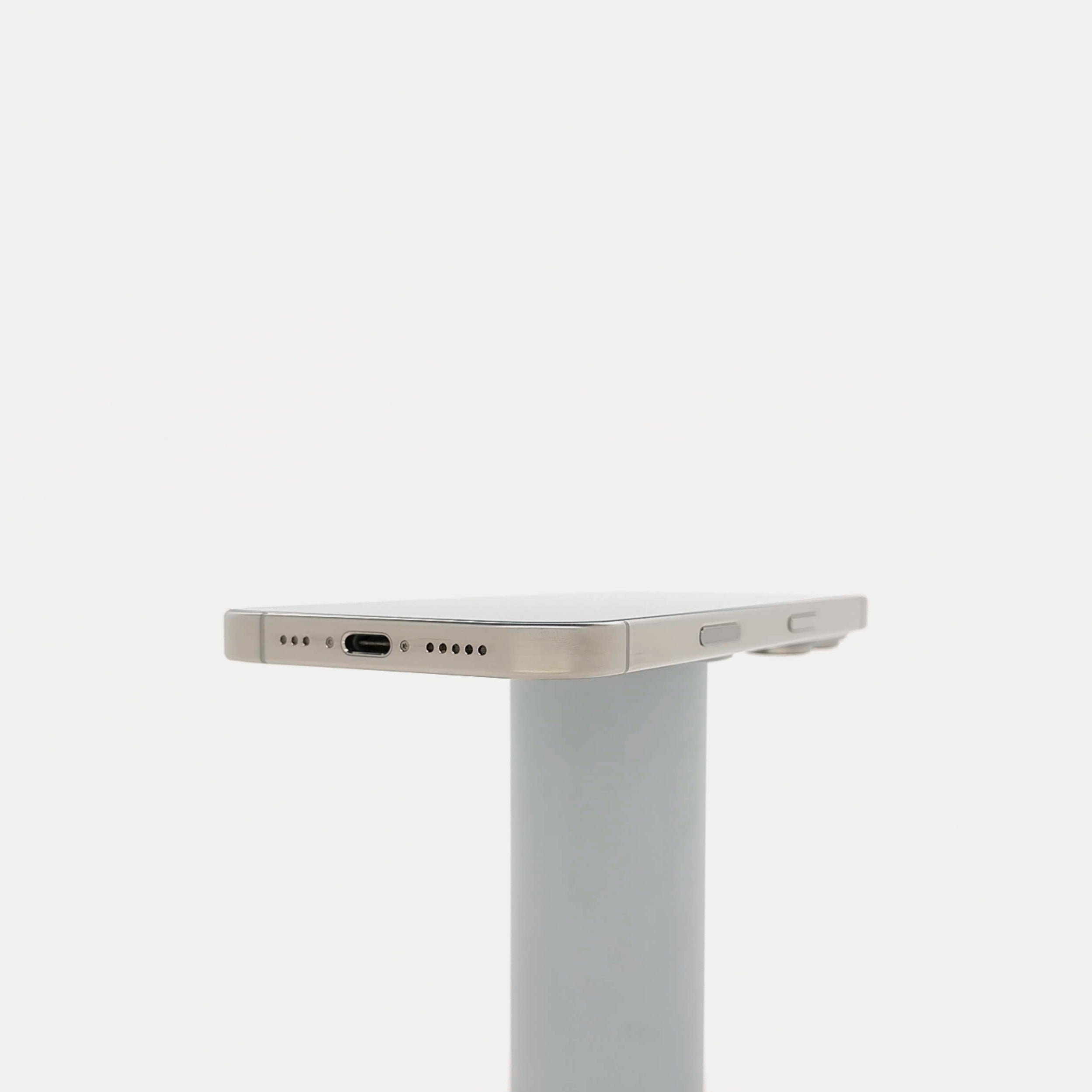 95新 Apple iPhone 16 Pro 128G 原色鈦金屬 中國大陸版