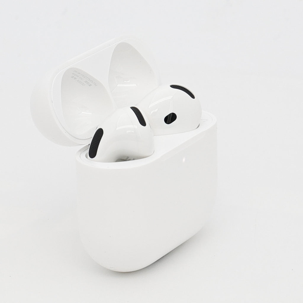 99新 Apple AirPods 5 白色