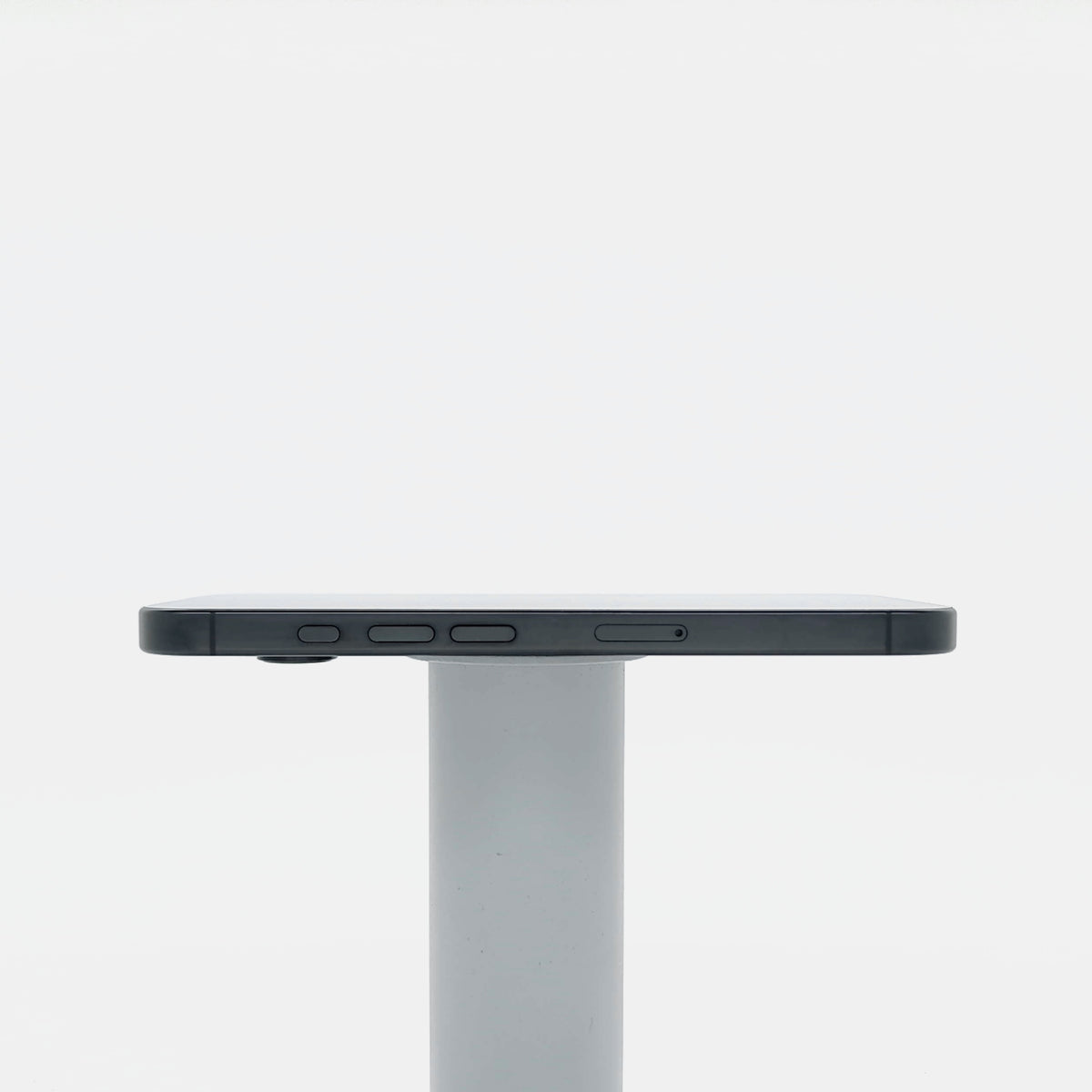 95新 Apple iPhone 16 Pro 128G 黑色鈦金屬 中國大陸版