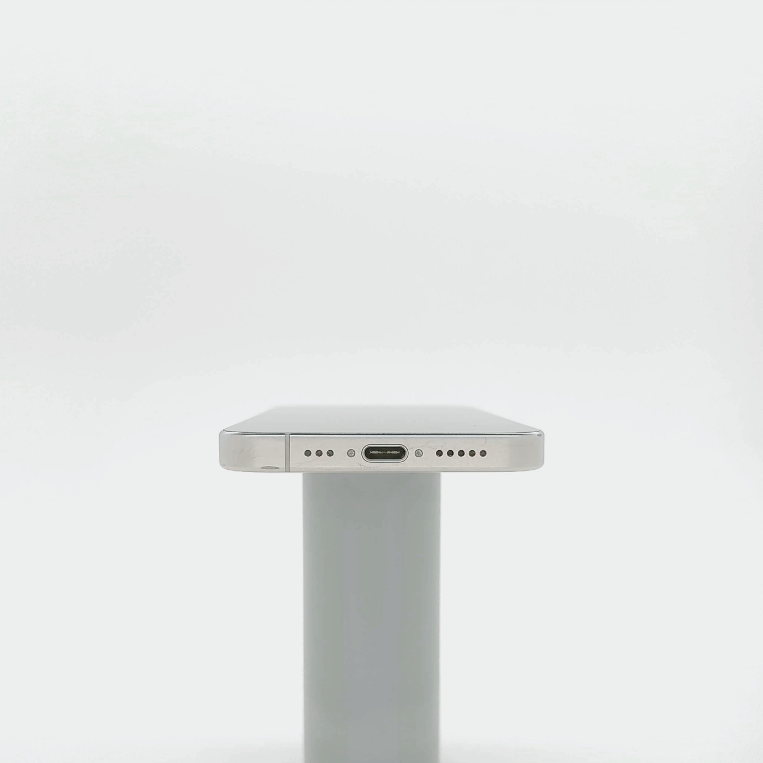 95新 Apple iPhone 15 Pro 128G 白色鈦金屬 中國大陸版