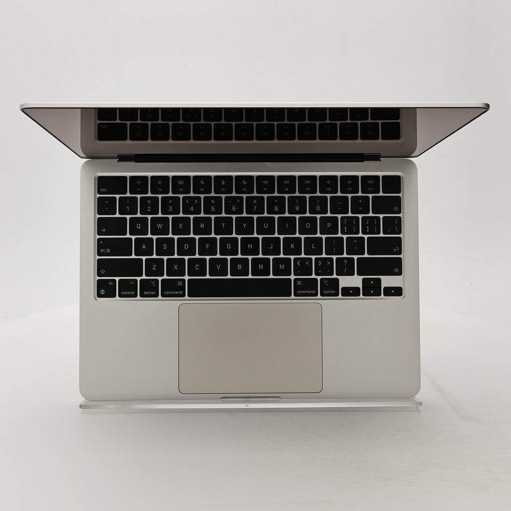 95新 Apple MacBook Air 22年 13寸 M2（8+8核） 8G RAM 256G SSD 星光色