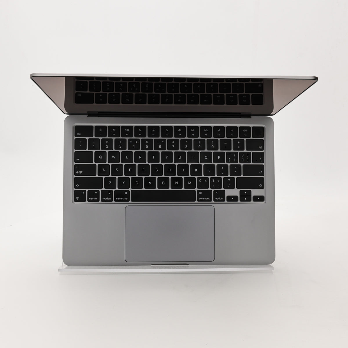 95新 Apple MacBook Air 22年 13寸 M2（8+8核） 8G RAM 256G SSD 深空灰色