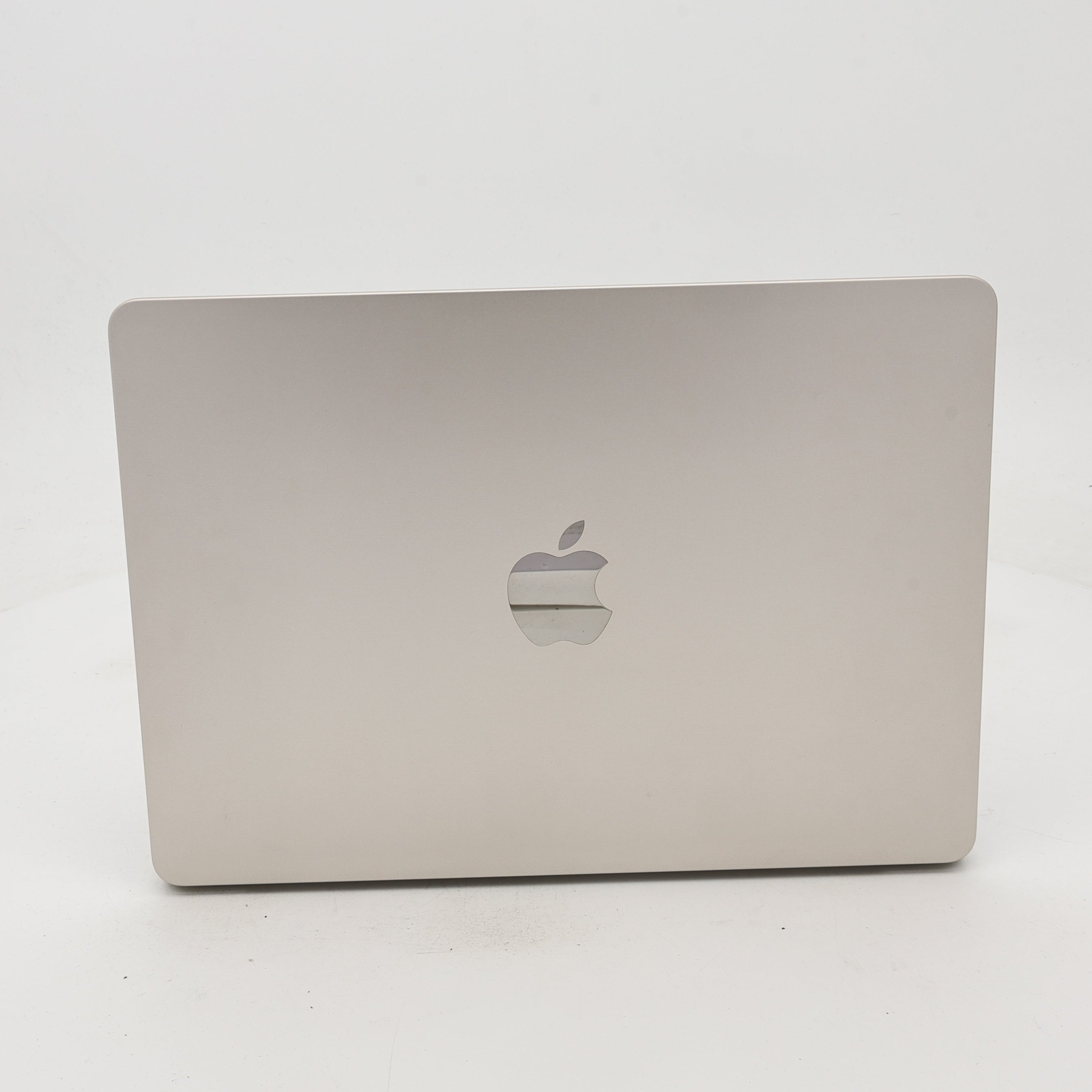 95新 Apple MacBook Air 22年 13寸 M2（8+10核） 16G RAM 256G SSD 星光色