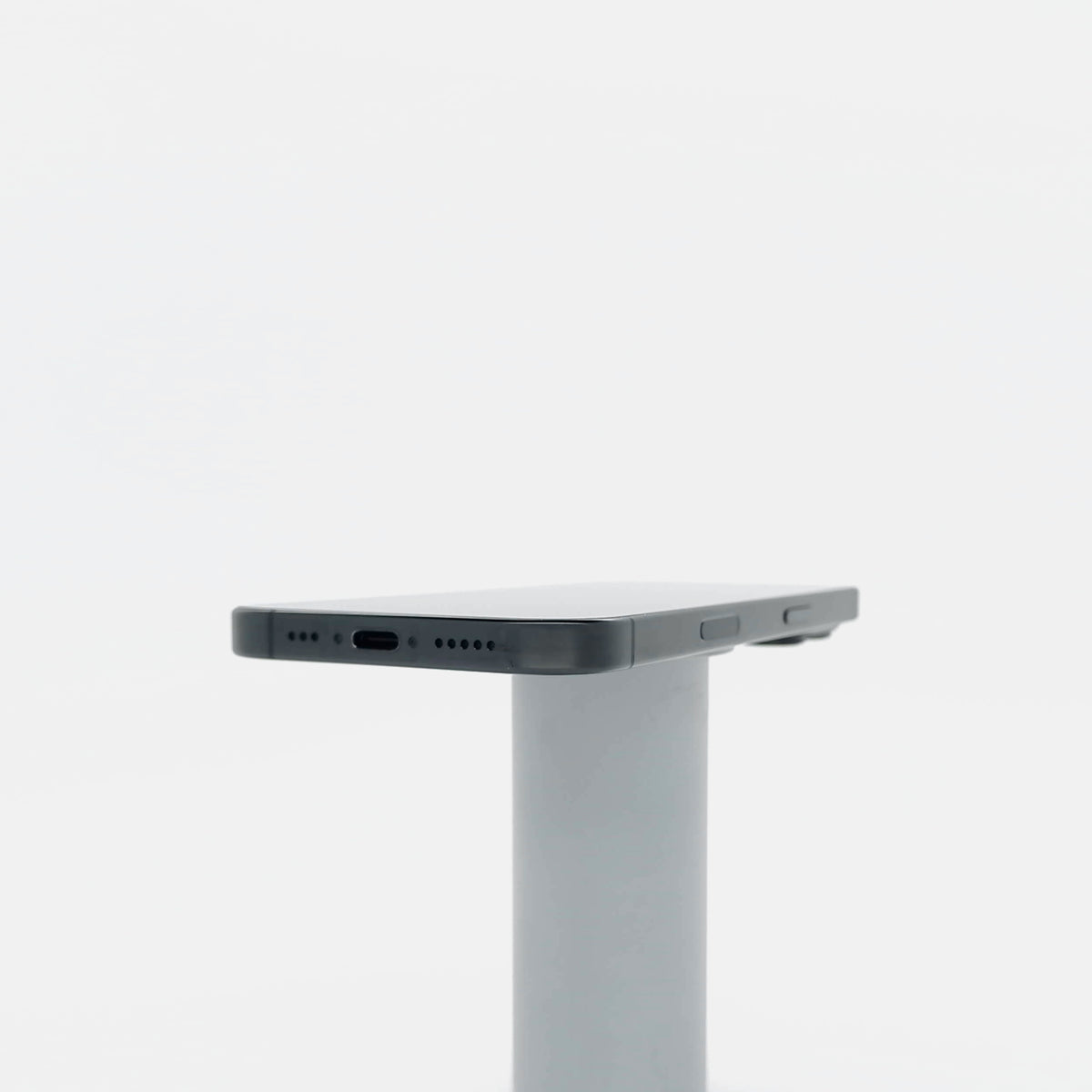 95新 Apple iPhone 16 Pro 256G 黑色鈦金屬 中國大陸版