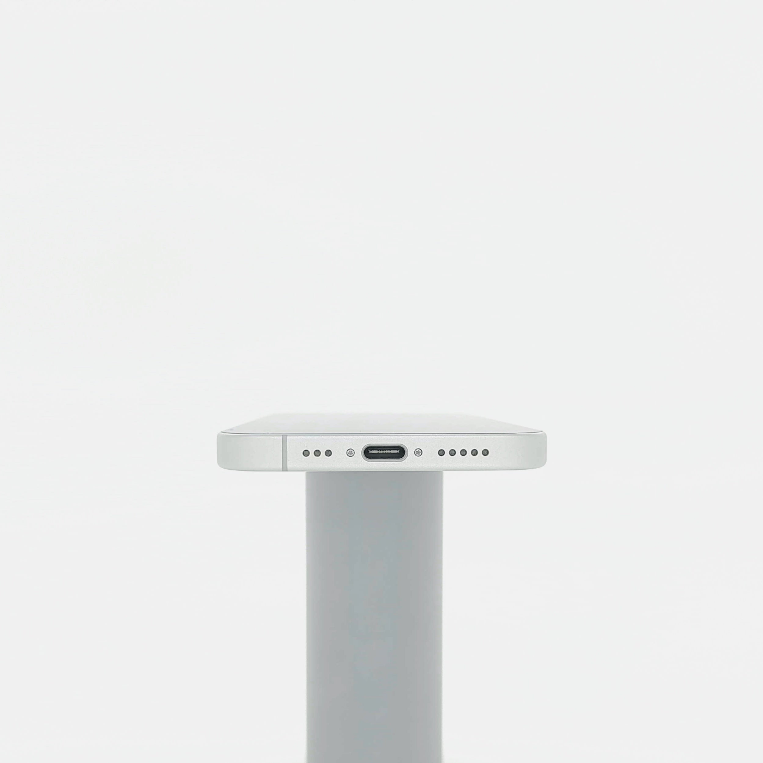 95新 Apple iPhone 16 256G 白色 中國大陸版