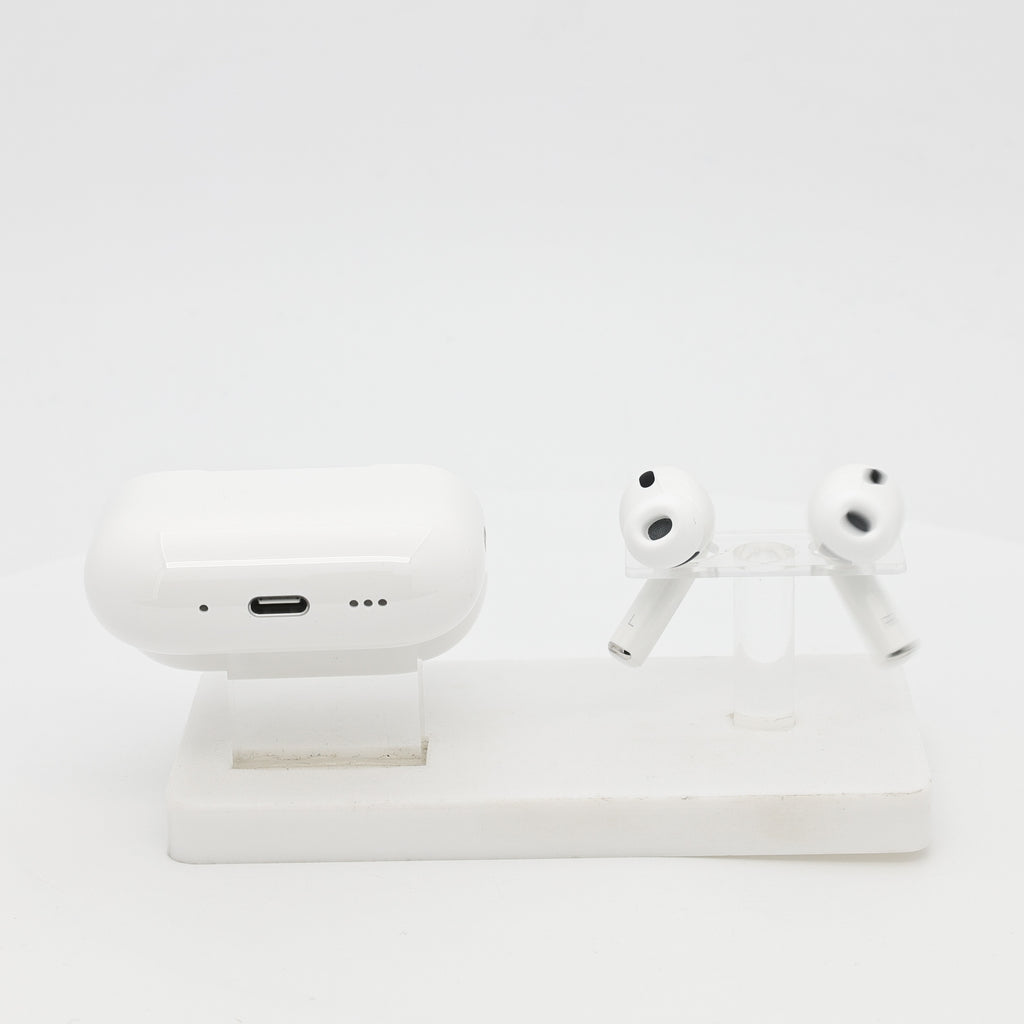 99新 Apple AirPods Pro 3 白色