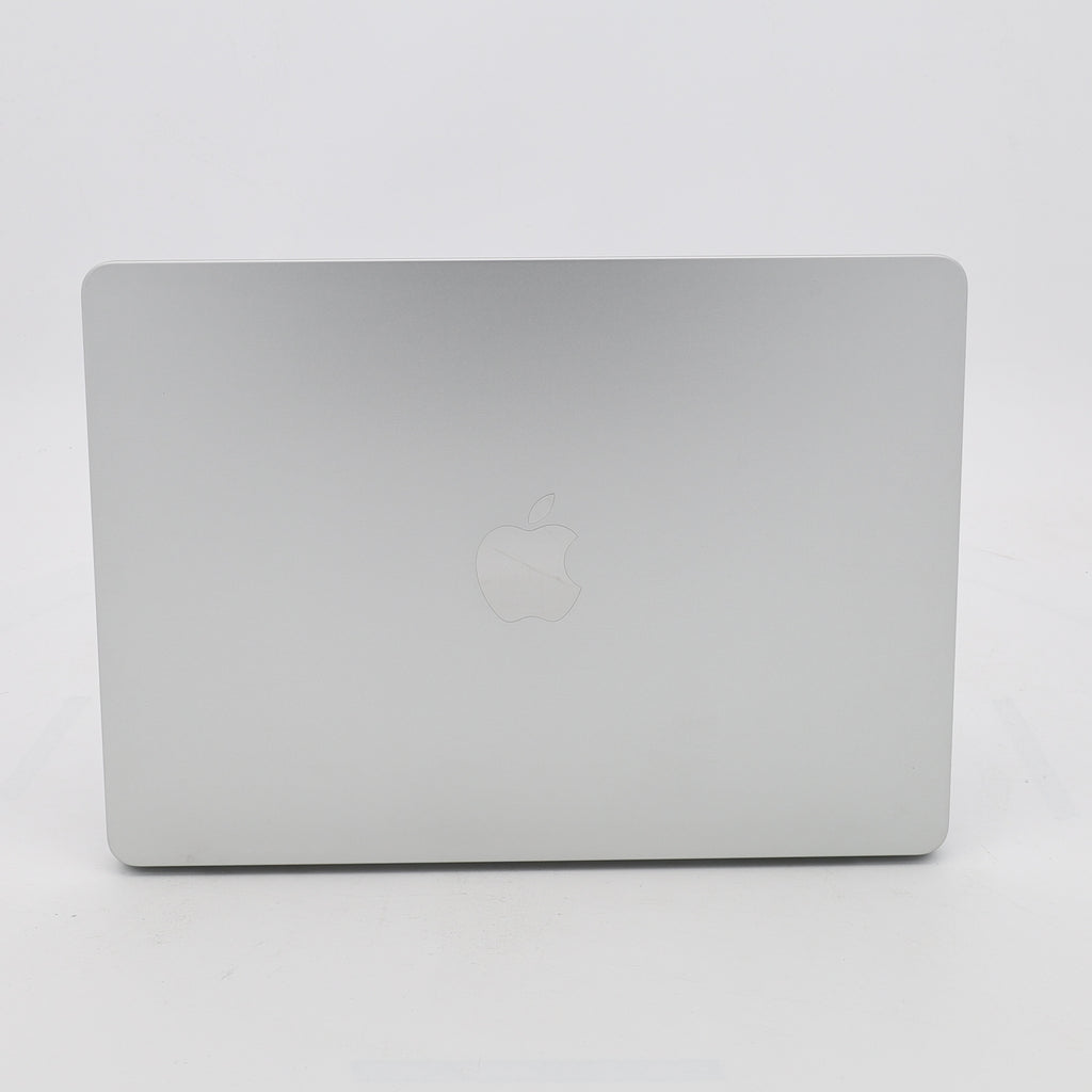 95新 Apple MacBook Air 22年 13寸 M2（8+8核） 8G RAM 512G SSD 銀色