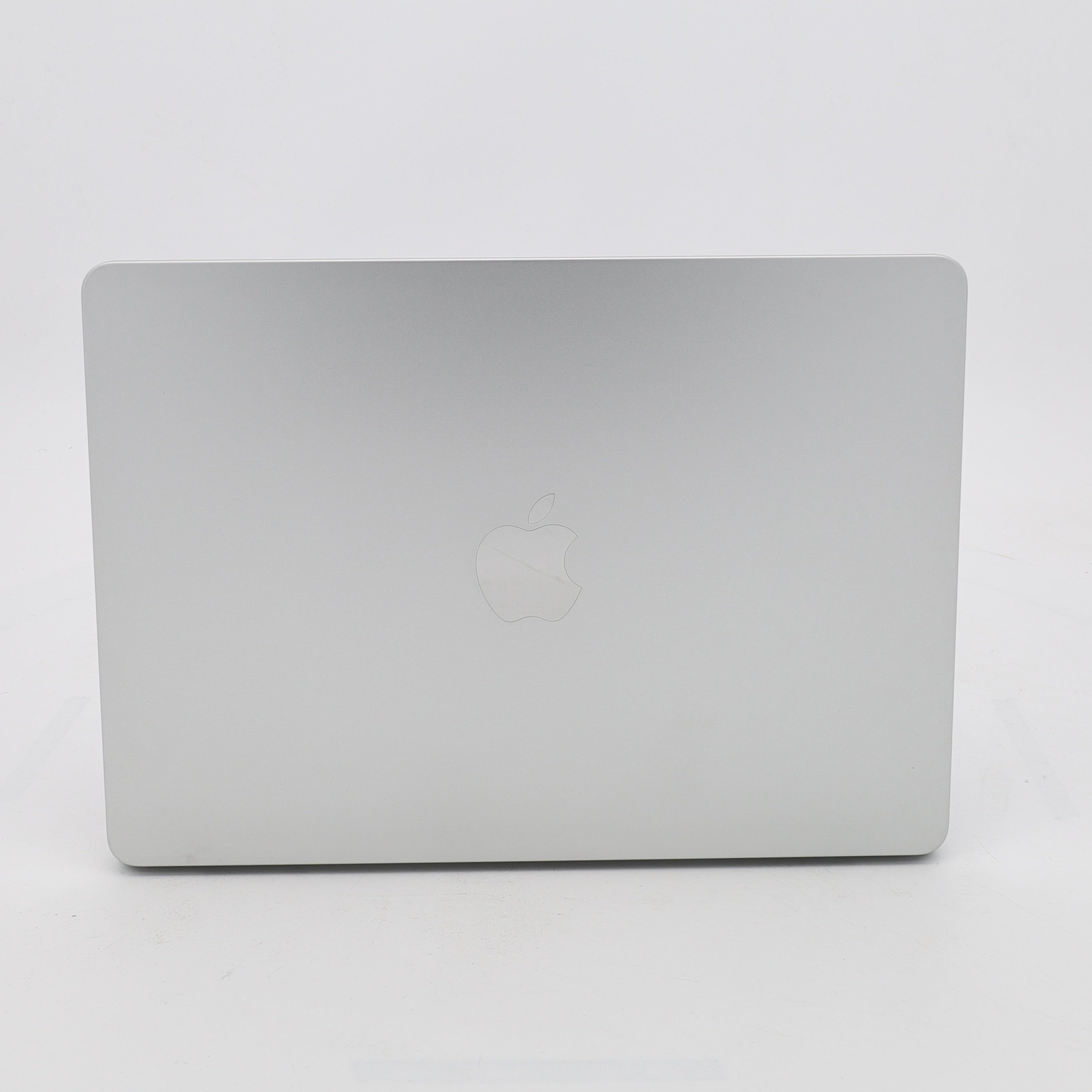 95新 Apple MacBook Air 22年 13寸 M2（8+8核） 8G RAM 512G SSD 銀色