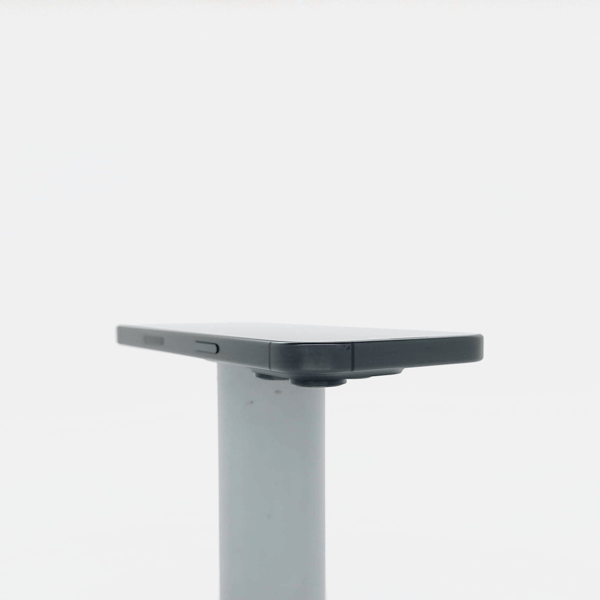 95新 Apple iPhone 16 Pro 256G 黑色鈦金屬 中國大陸版