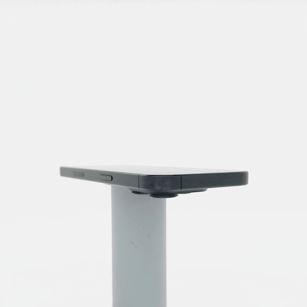 99新 Apple iPhone 16 Pro 128G 黑色鈦金屬 中國大陸版