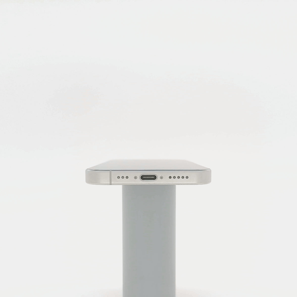 95新 Apple iPhone 16 Pro 128G 白色鈦金屬 中國大陸版