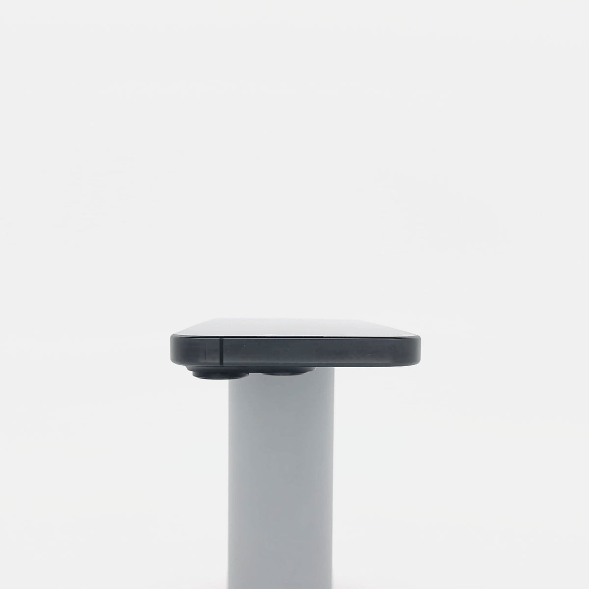 95新 Apple iPhone 16 Pro 128G 黑色鈦金屬 中國大陸版