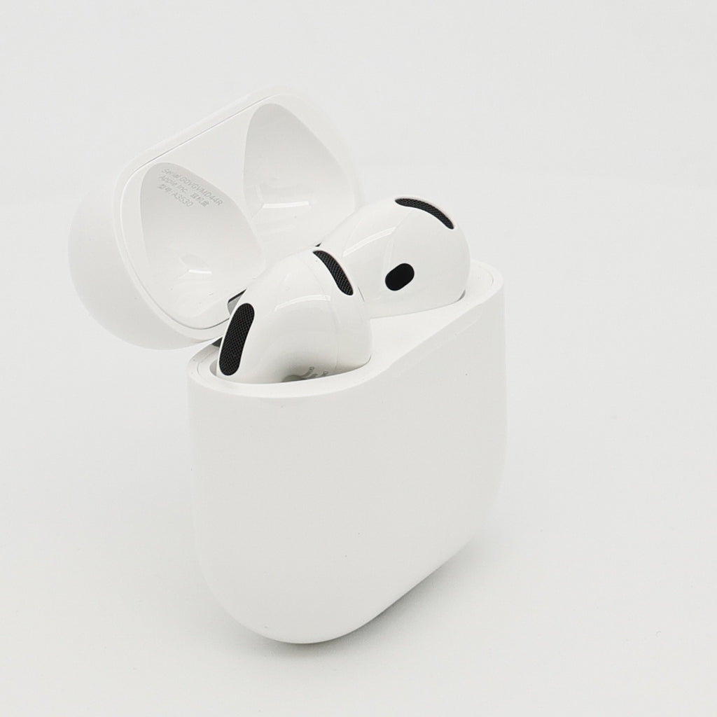 99新 Apple AirPods 5 白色