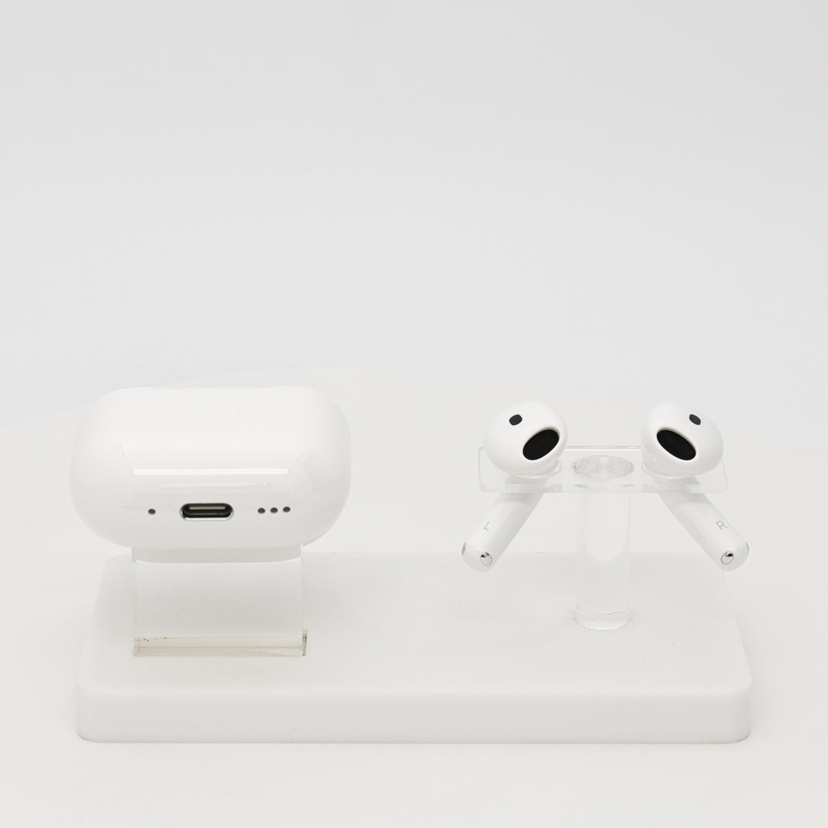 99新 Apple AirPods 5 白色