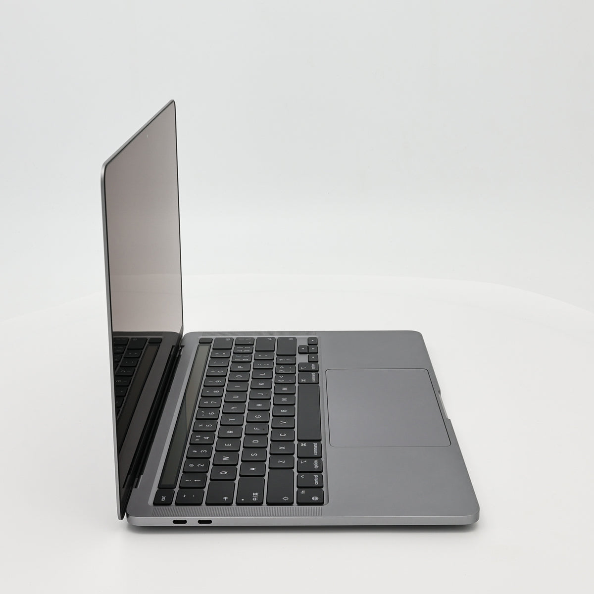 95新 Apple MacBook Pro 22年 13寸 M2（8+10核） 8G RAM 512G SSD 深空灰色
