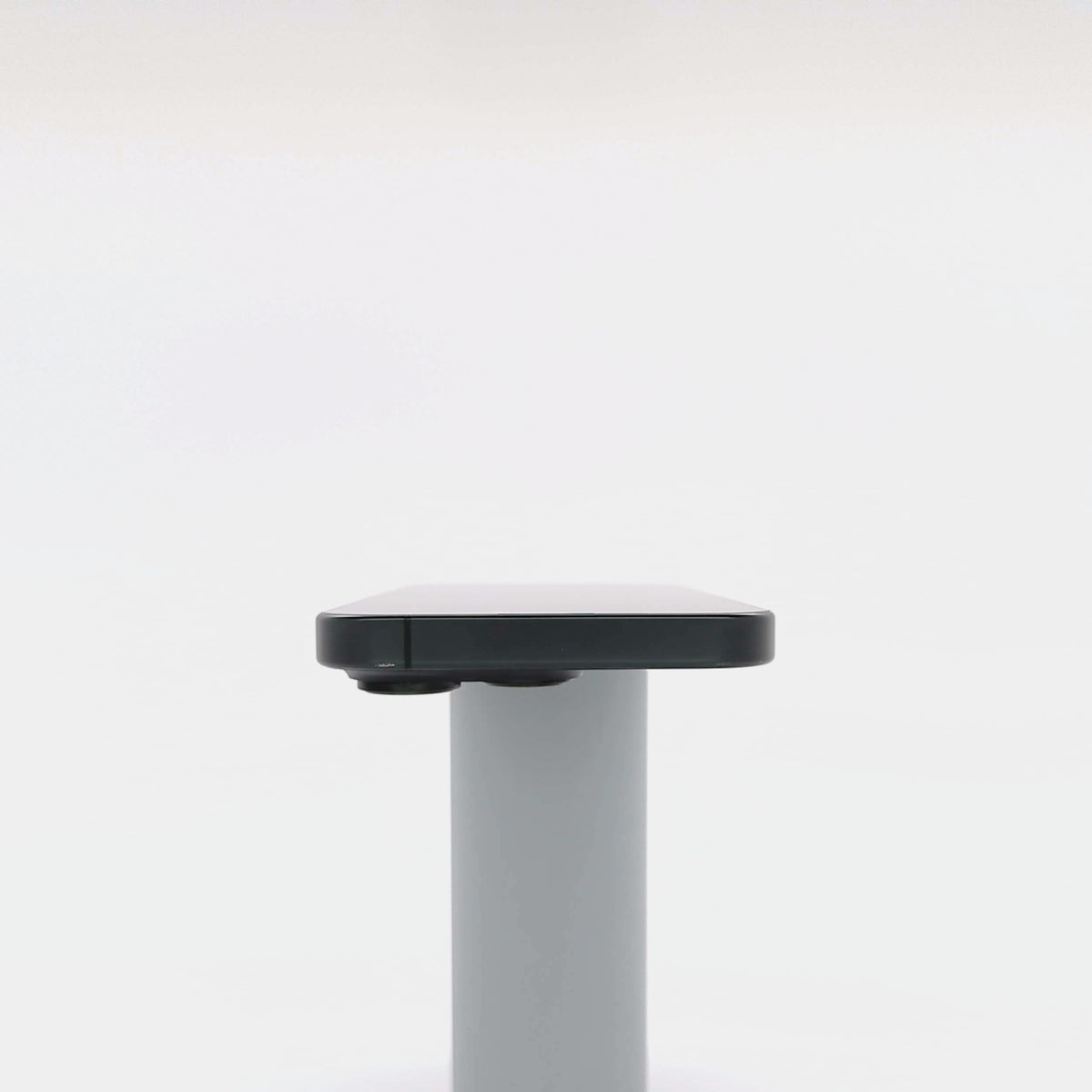 95新 Apple iPhone 16 Pro 128G 黑色鈦金屬 中國大陸版