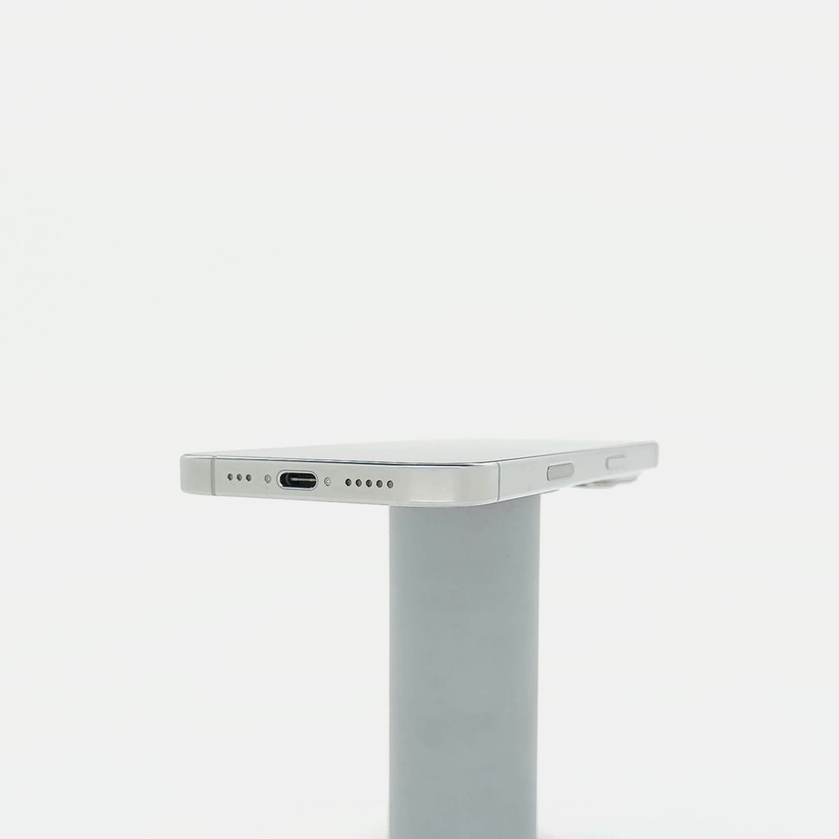 95新 Apple iPhone 16 Pro 128G 白色鈦金屬 中國大陸版
