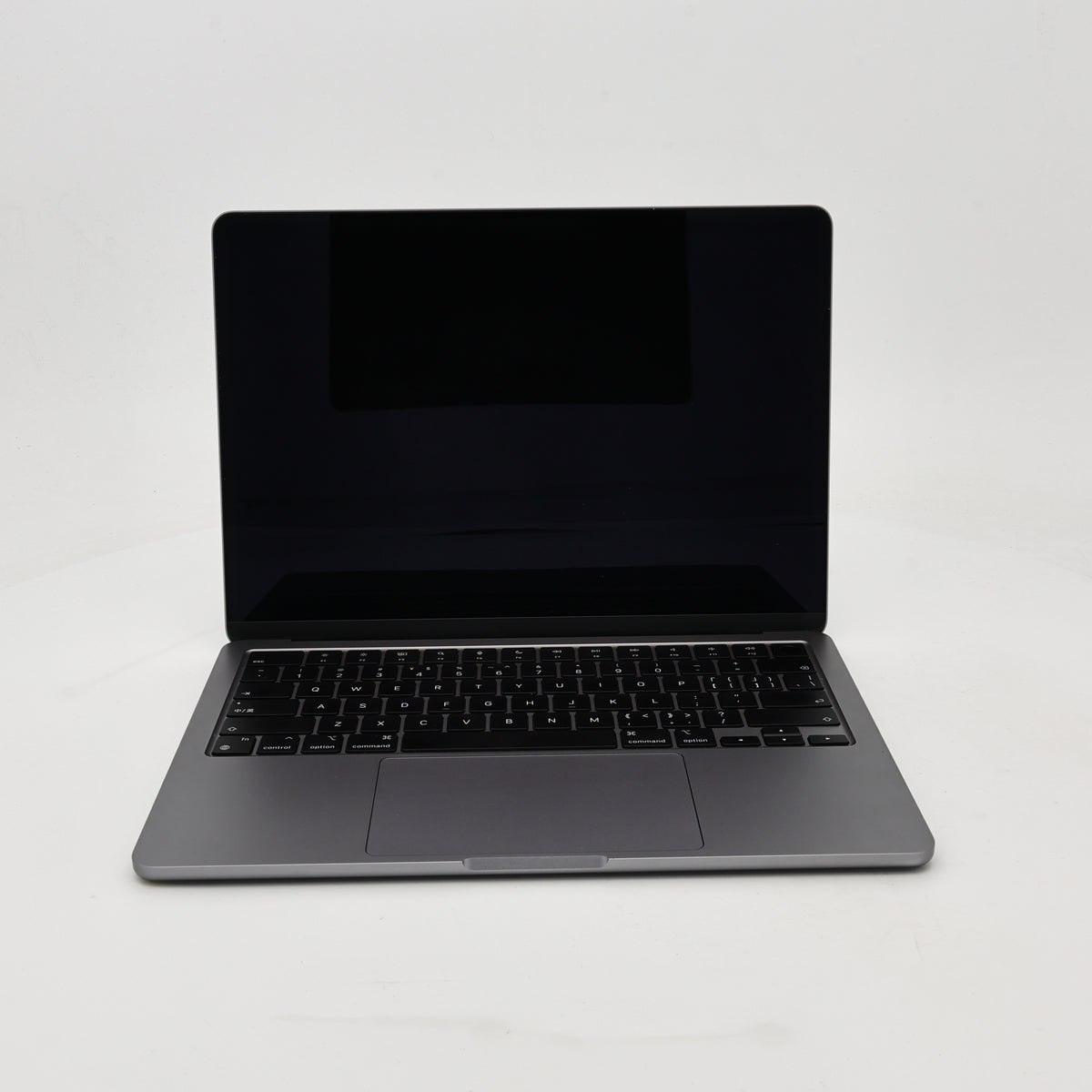 95新 Apple MacBook Air 22年 13寸 M2（8+8核） 16G RAM 256G SSD 深空灰色