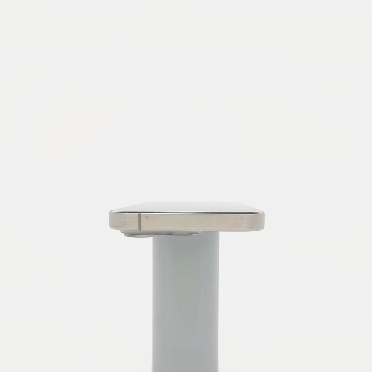 95新 Apple iPhone 15 Pro 128G 原色鈦金屬 中國大陸版