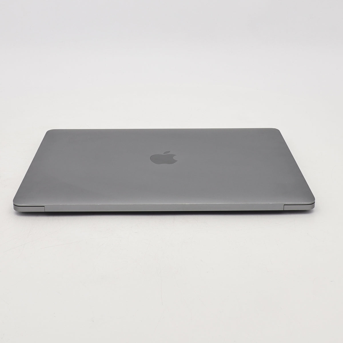 95新 Apple MacBook Pro 22年 13寸 M2（8+10核） 8G RAM 512G SSD 深空灰色
