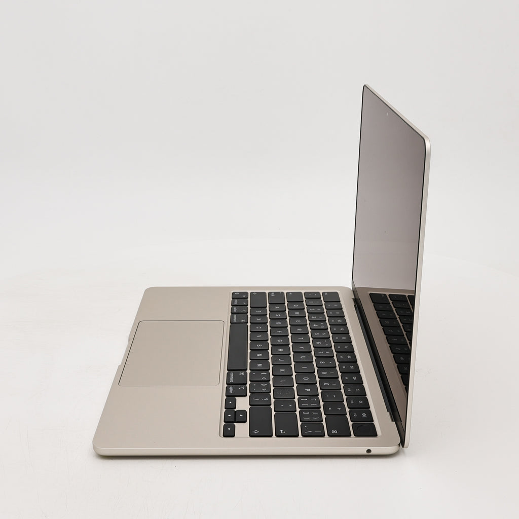 99新 Apple MacBook Air 24年 13寸 M3（8+8核） 8G RAM 256G SSD 星光色