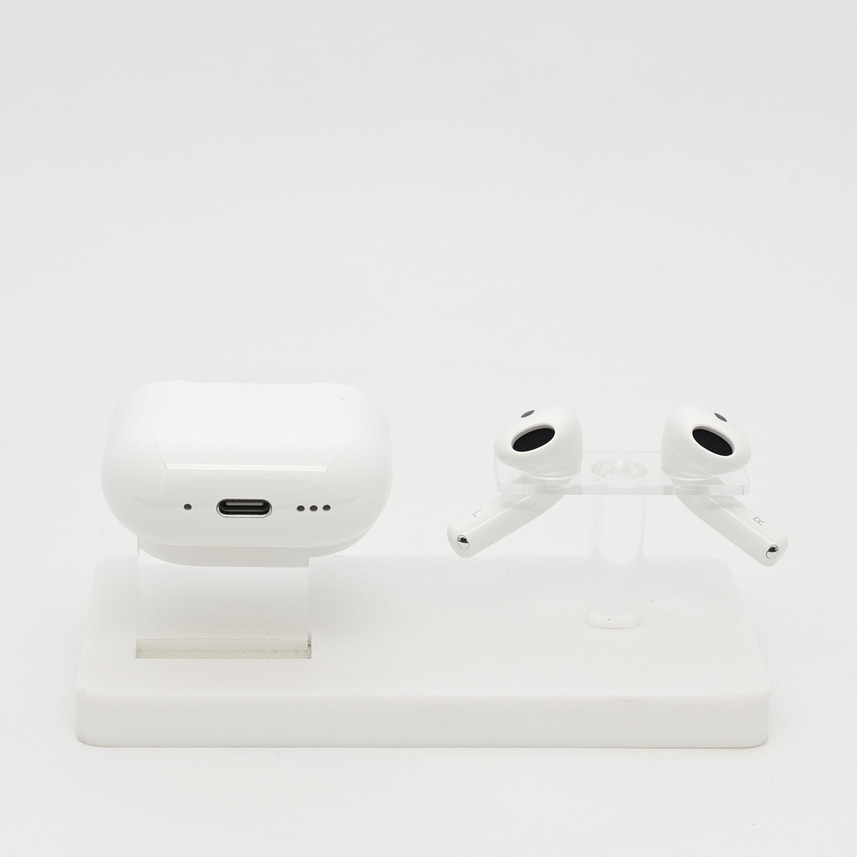 99新 Apple AirPods 5 白色