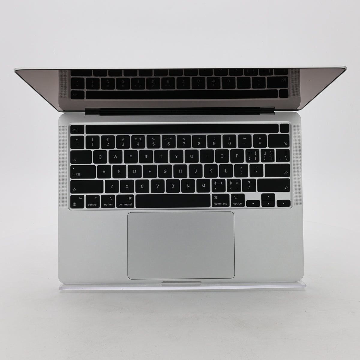 99新 Apple MacBook Pro 22年 13寸 M2（8+10核） 8G RAM 512G SSD 銀色