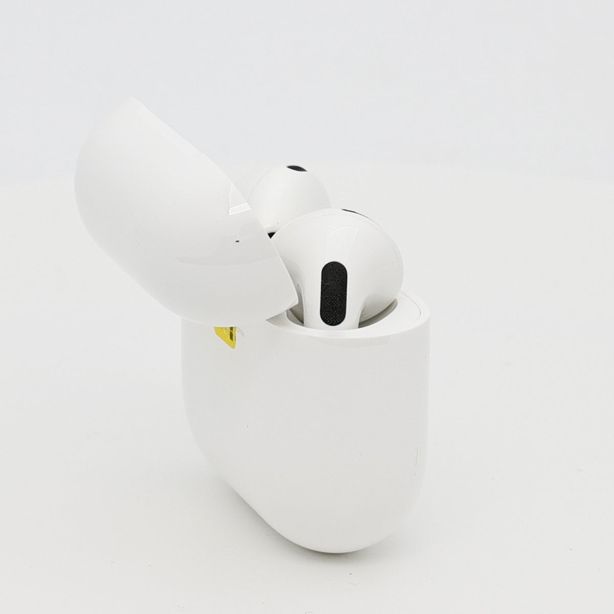99新 Apple AirPods 4 (支持主動降噪) 白色