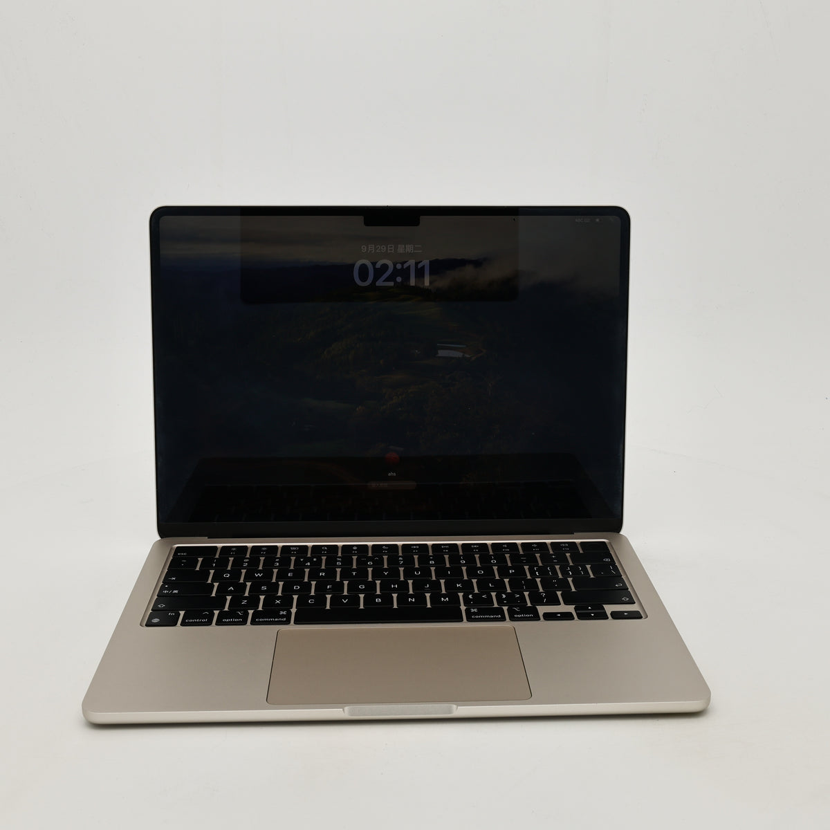 95新 Apple MacBook Air 22年 13寸 M2（8+8核） 8G RAM 256G SSD 星光色