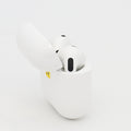 99新 Apple AirPods 5 白色