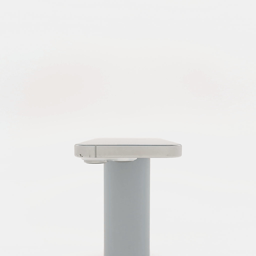 95新 Apple iPhone 16 Pro 256G 白色鈦金屬 中國大陸版