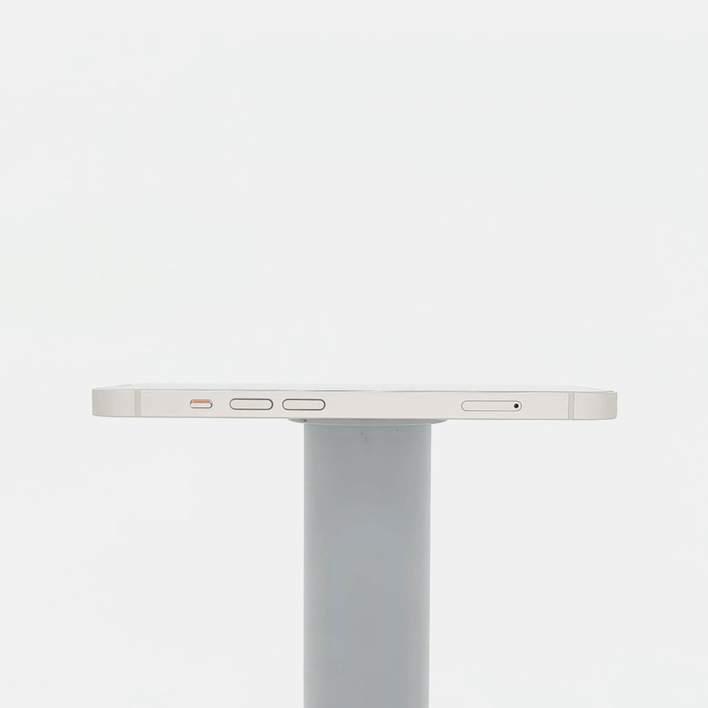 95新 Apple iPhone 13 128G 星光色 中國大陸版