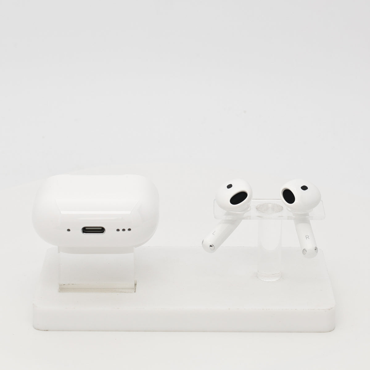 99新 Apple AirPods 5 白色
