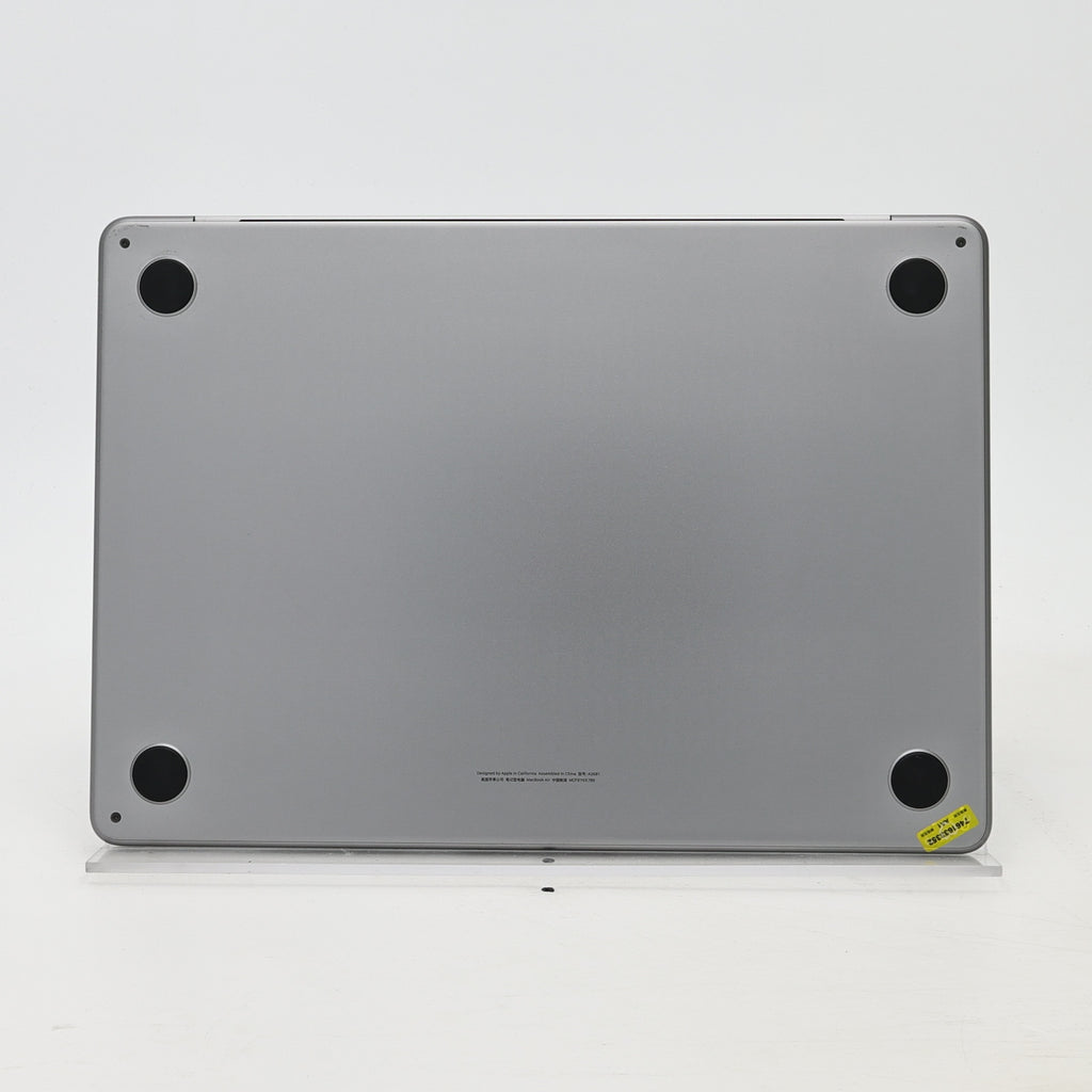95新 Apple MacBook Air 22年 13寸 M2（8+8核） 8G RAM 256G SSD 深空灰色