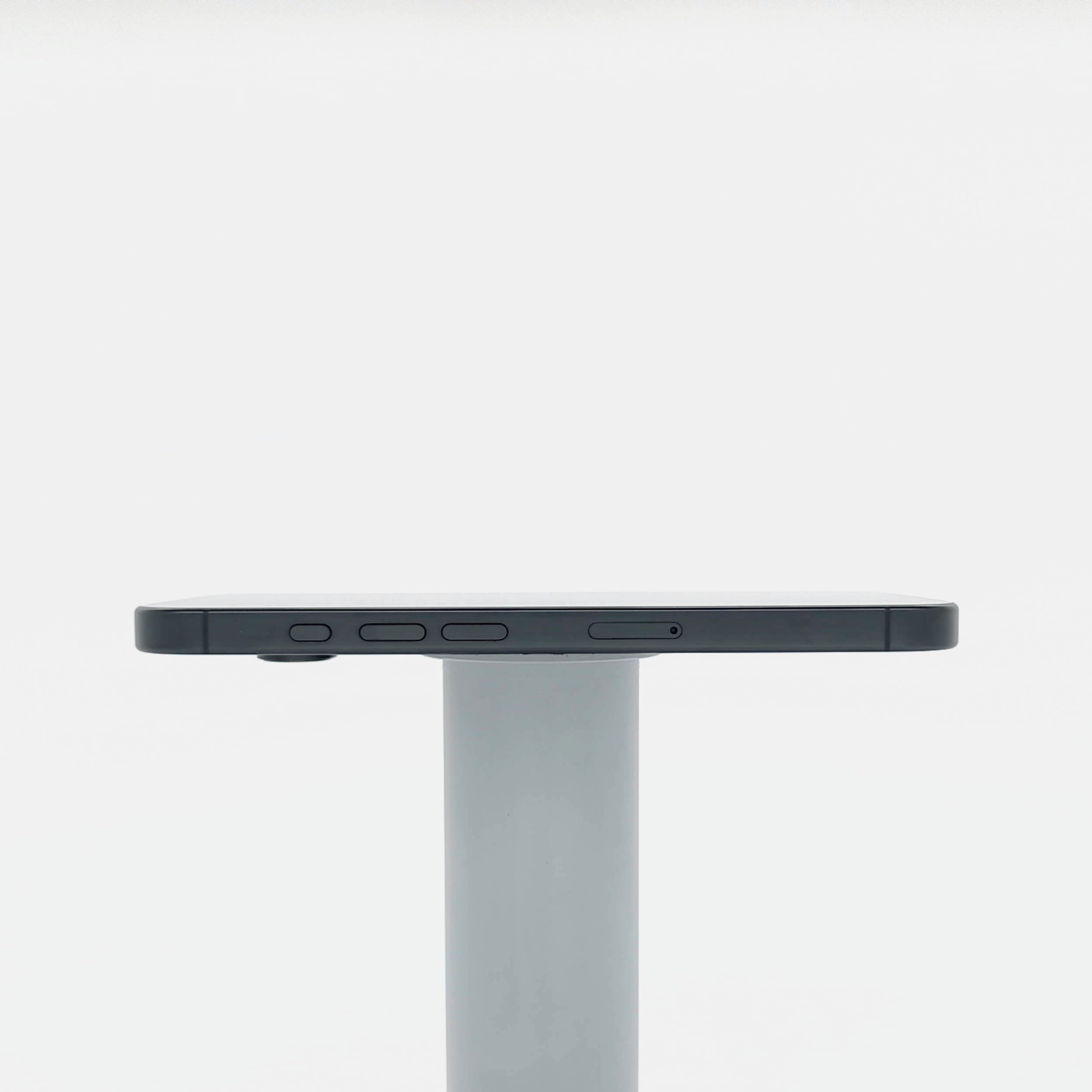 95新 Apple iPhone 16 Pro 128G 黑色鈦金屬 中國大陸版