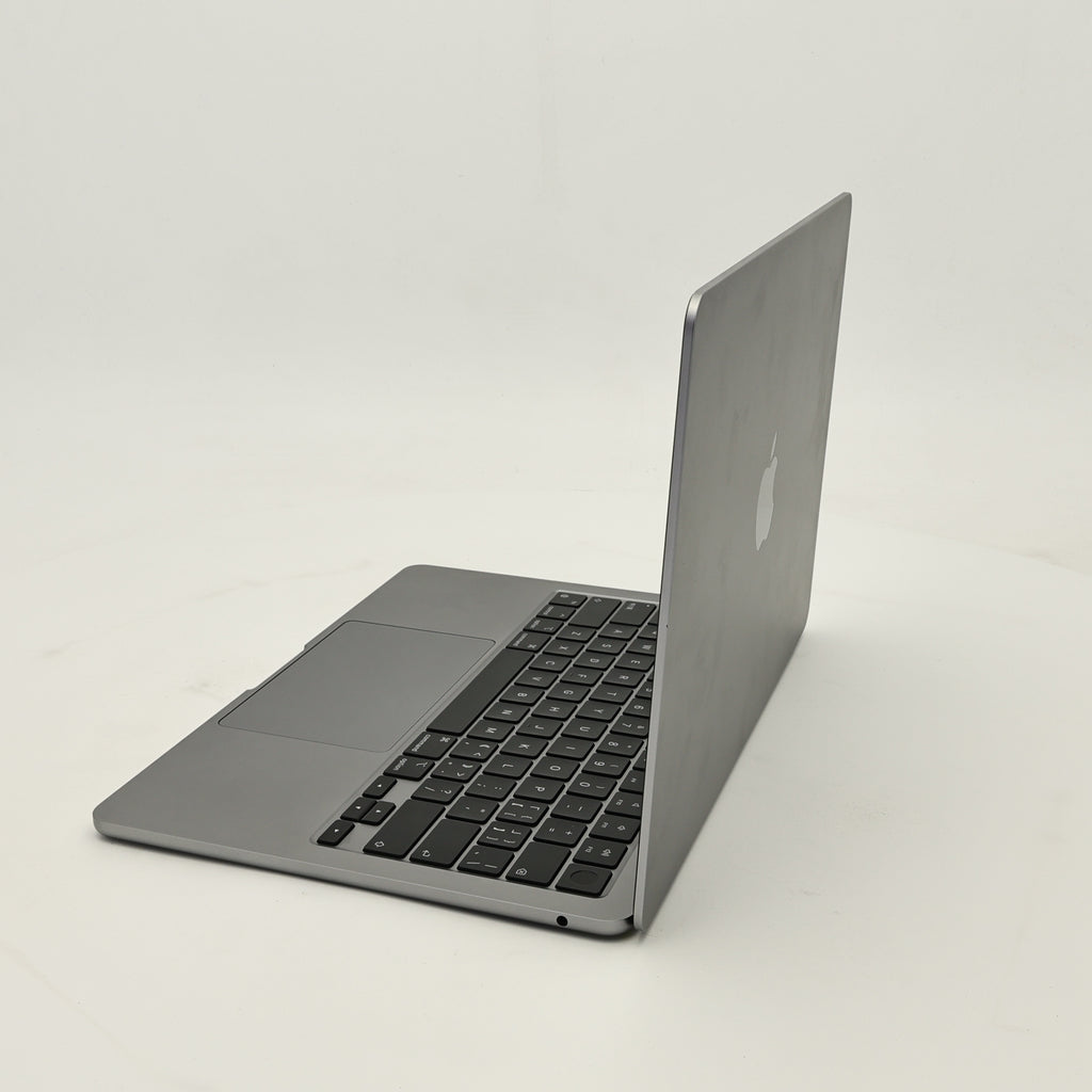 95新 Apple MacBook Air 24年 13寸 M3（8+8核） 8G RAM 256G SSD 深空灰色