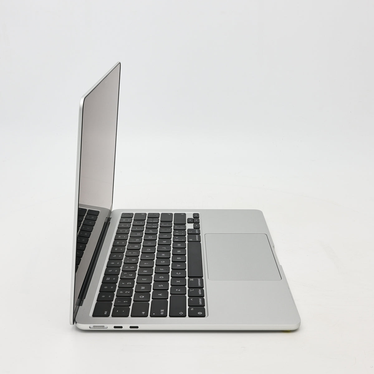 95新 Apple MacBook Air 24年 13寸 M3（8+8核） 8G RAM 256G SSD 銀色