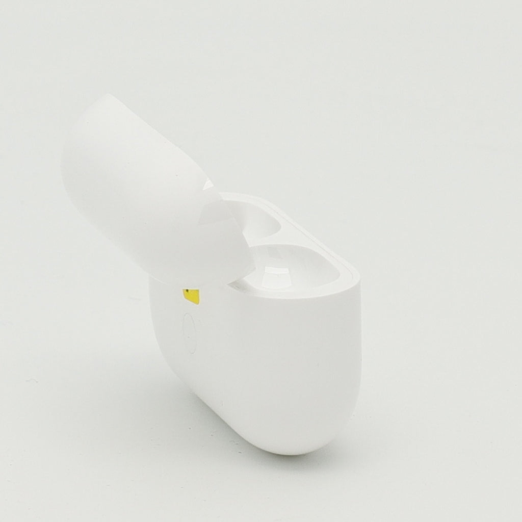 99新 Apple AirPods Pro 2 充电仓 白色