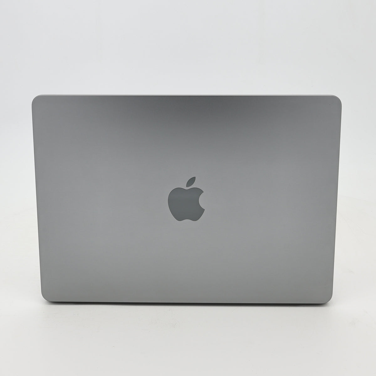 95新 Apple MacBook Air 22年 13寸 M2（8+8核） 8G RAM 256G SSD 深空灰色