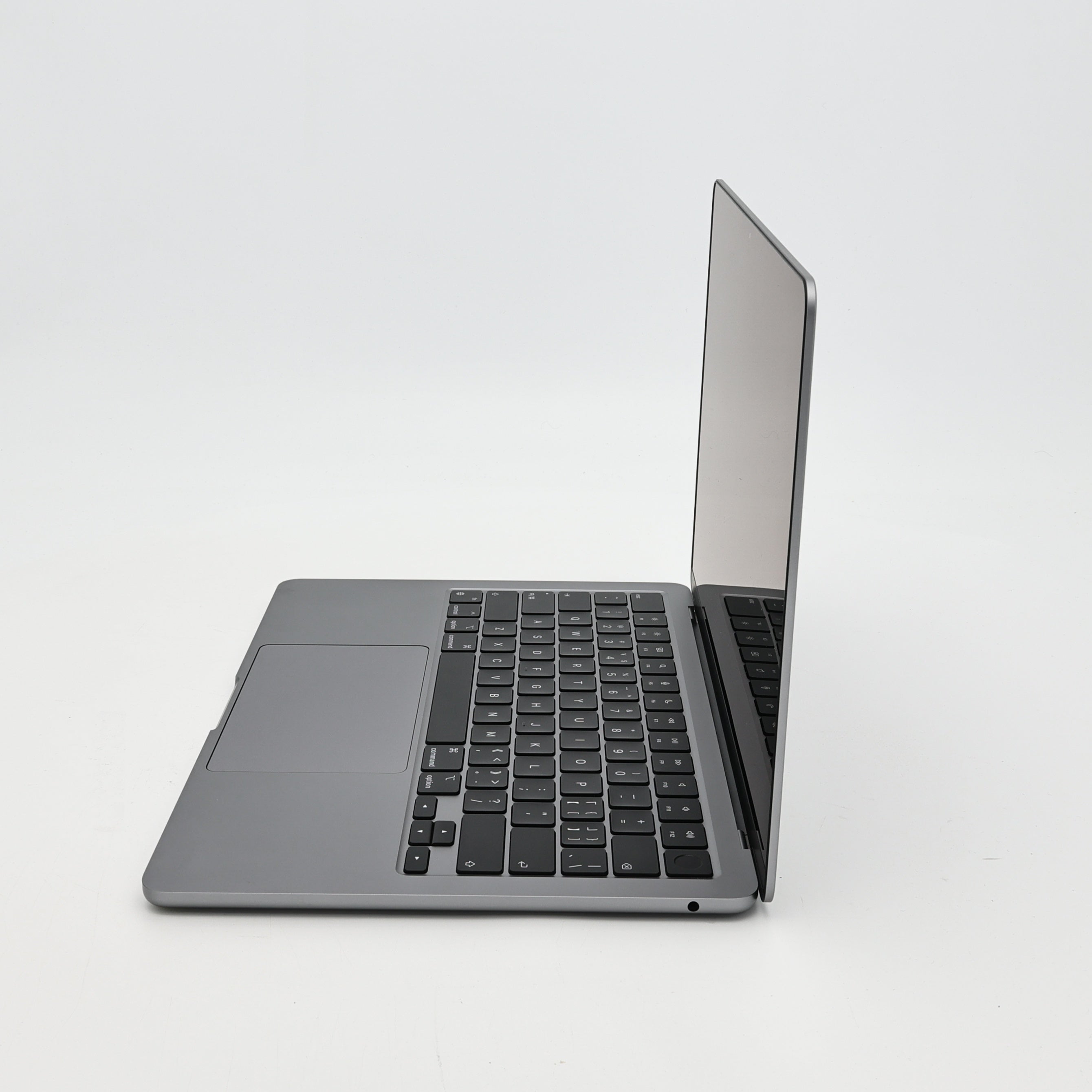 99新 Apple MacBook Air 24年 13寸 M3（8+8核） 8G RAM 256G SSD 深空灰色