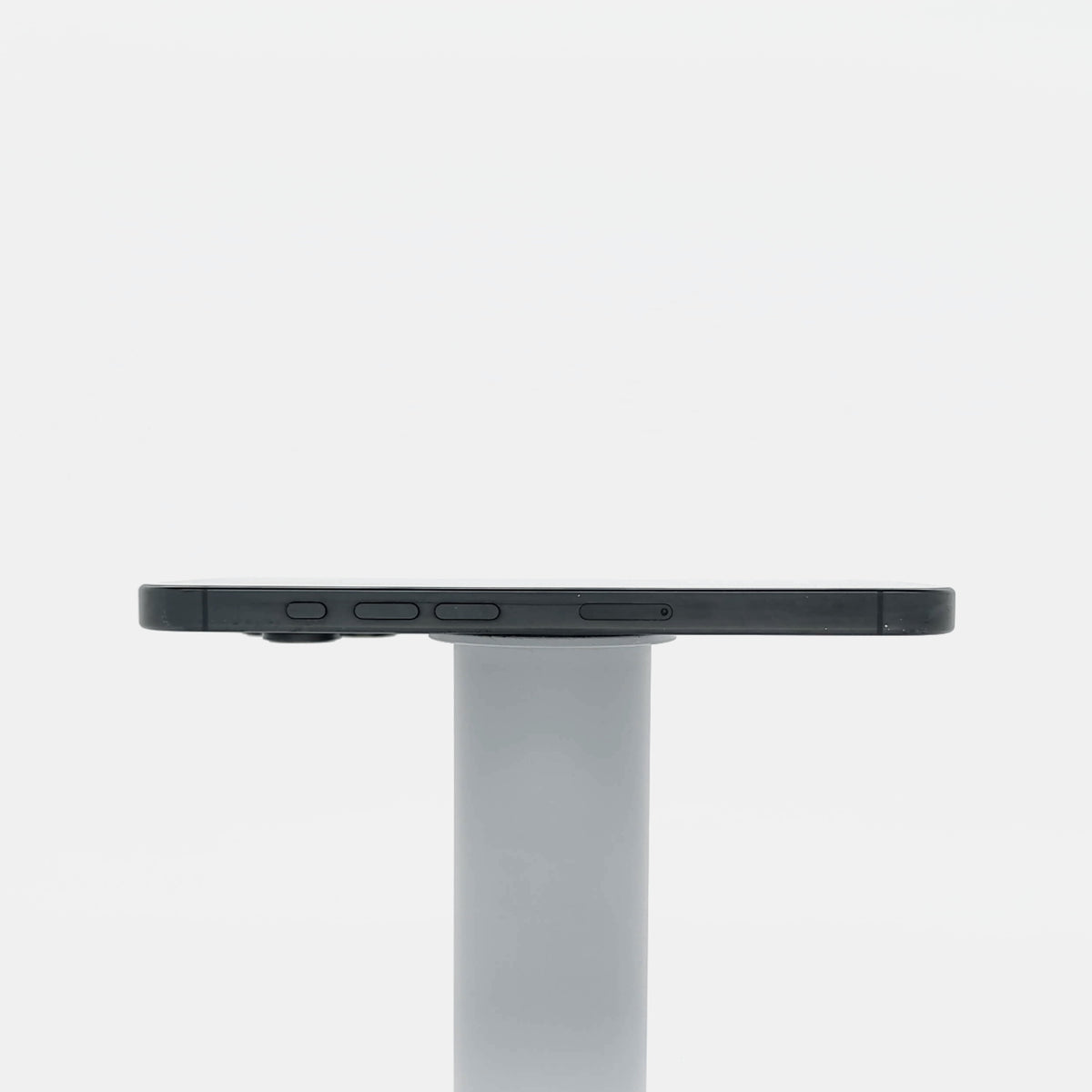 95新 Apple iPhone 16 Pro 128G 黑色鈦金屬 中國大陸版