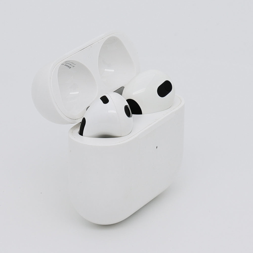 99新 Apple AirPods 3 白色