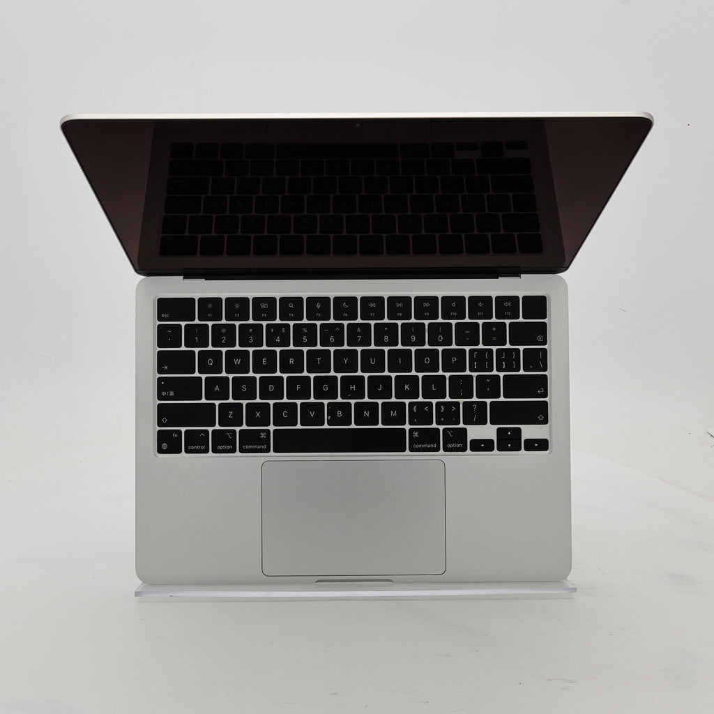 95新 Apple MacBook Air 22年 13寸 M2（8+8核） 8G RAM 256G SSD 銀色
